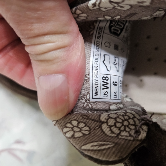 Hey dudes womens - Picture 3 of 3